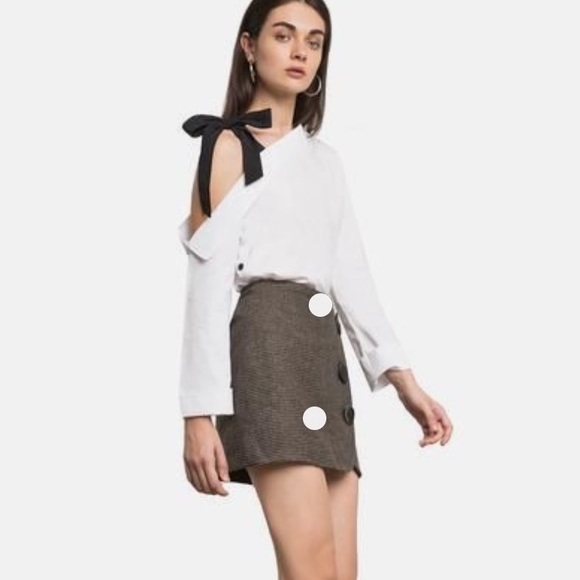 Pixie Market One Shoulder Tie White Shirt - Picture 3 of 7